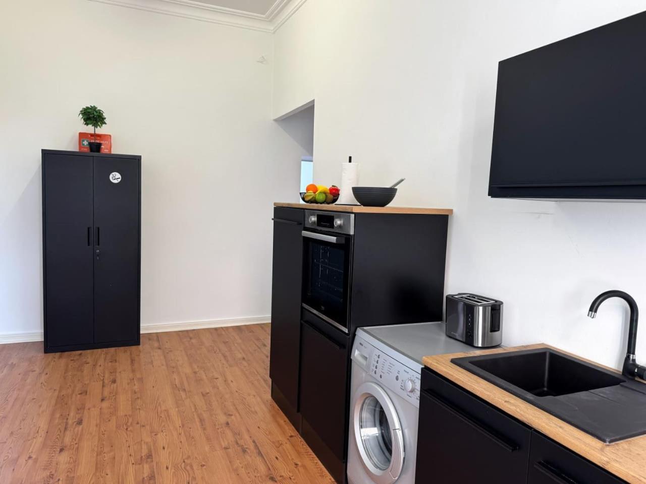 L Spacious Luxury In Prenzlauer Berg Berlijn